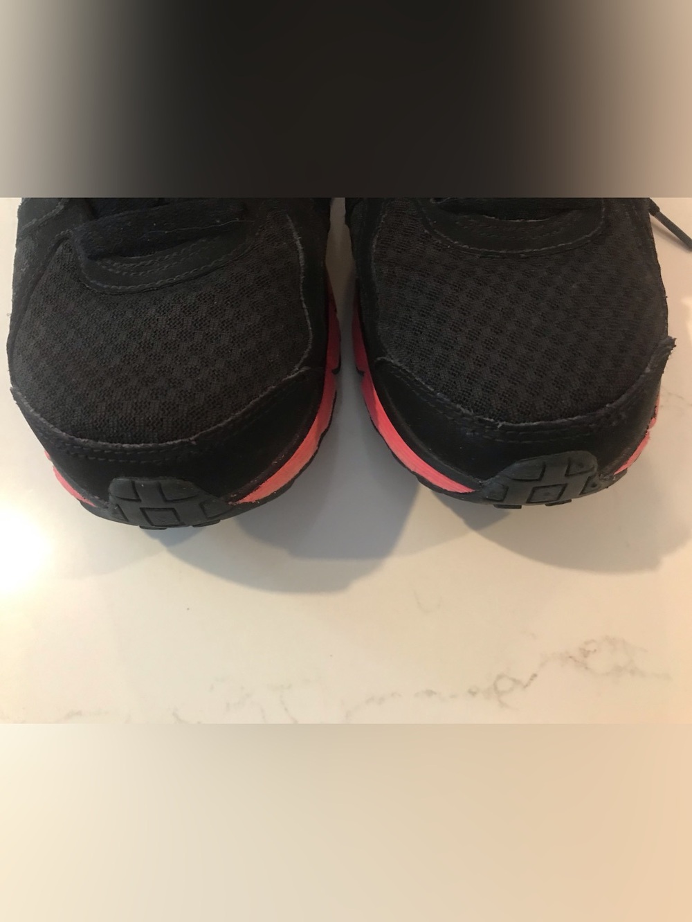 Nike "Dual Fusion ST2" Black/Coral Lightweight Running Shoes - Picture 10 of 10
